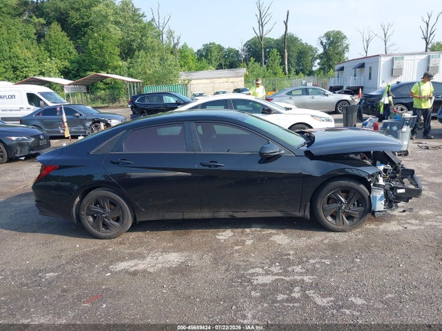 45689424 :رقم المزاد ، 5NPLM4AG3PH089256 vin ، 2023 Hyundai Elantra Sel مزاد بيع