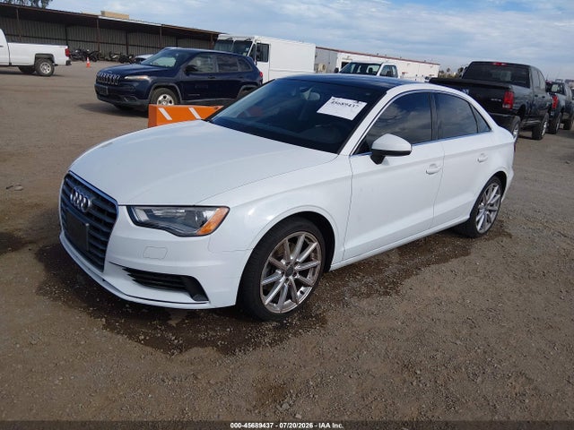 Audi A3 1.8t Premium 2015 WAUACGFFXF1004959 Image 2
