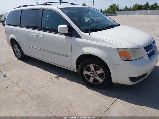 45689449 :رقم المزاد ، 2D4RN5D17AR256459 vin ، 2010 Dodge Grand Caravan Sxt مزاد بيع