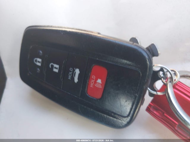 Продаж на аукціоні авто 2018 Toyota Camry Hybrid Xle, vin: 4T1B21HK9JU003600, номер лоту: 45689474