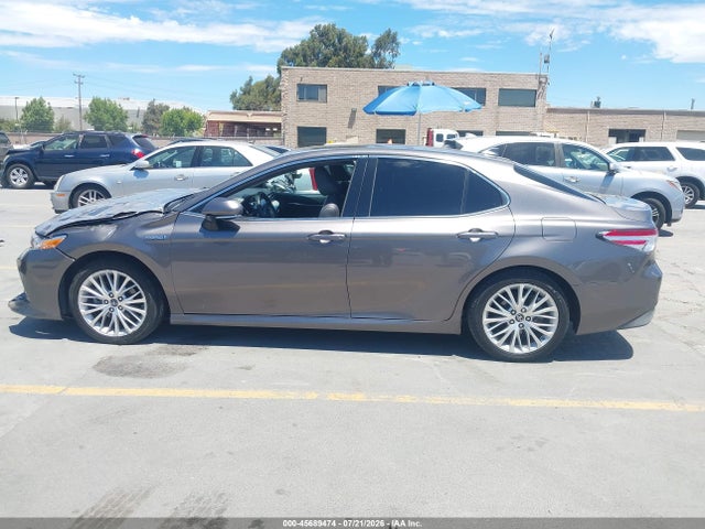 Продаж на аукціоні авто 2018 Toyota Camry Hybrid Xle, vin: 4T1B21HK9JU003600, номер лоту: 45689474