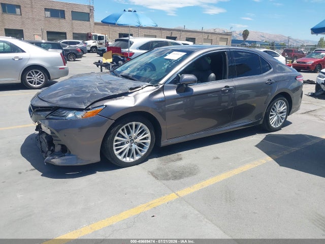 Продаж на аукціоні авто 2018 Toyota Camry Hybrid Xle, vin: 4T1B21HK9JU003600, номер лоту: 45689474