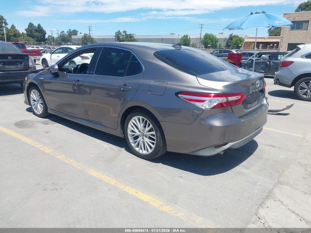 Продаж на аукціоні авто 2018 Toyota Camry Hybrid Xle, vin: 4T1B21HK9JU003600, номер лоту: 45689474
