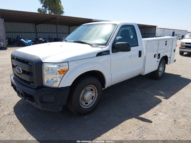 Ford F-250 Xl 2016 1FDBF2A65GED31140 Image 2