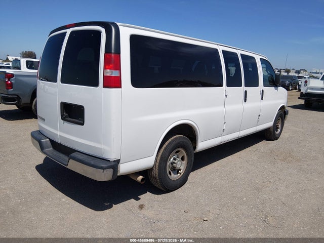 Chevrolet Express 3500 Lt 2018 1GAZGPFG3J1300930 Image 4