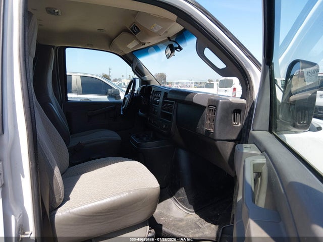Chevrolet Express 3500 Lt 2018 1GAZGPFG3J1300930 Image 5