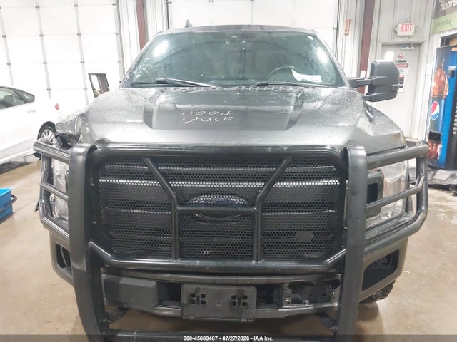 45689487 :رقم المزاد ، 1FTEW1EP2LFC82241 vin ، 2020 Ford F-150 Xlt مزاد بيع