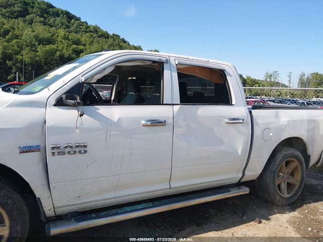 Продажа на аукционе авто 2018 Ram 1500 Express  4x4 5'7 Box, vin: 3C6RR7KTXJG198314, номер лота: 45689493