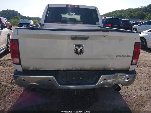 Продажа на аукционе авто 2018 Ram 1500 Express  4x4 5'7 Box, vin: 3C6RR7KTXJG198314, номер лота: 45689493