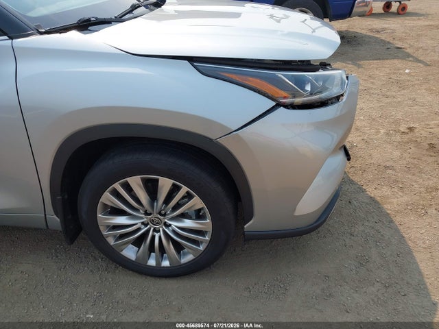 Toyota Highlander Platinum 2023 5TDKDRBH5PS035371 Image 18