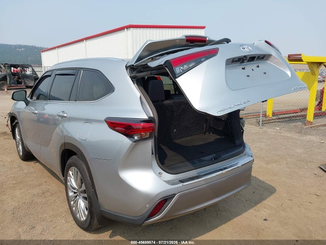 Toyota Highlander Platinum 2023 5TDKDRBH5PS035371 Image 20