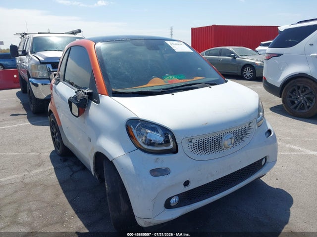WMEFJ5DA5GK053462 Smart Fortwo Passion