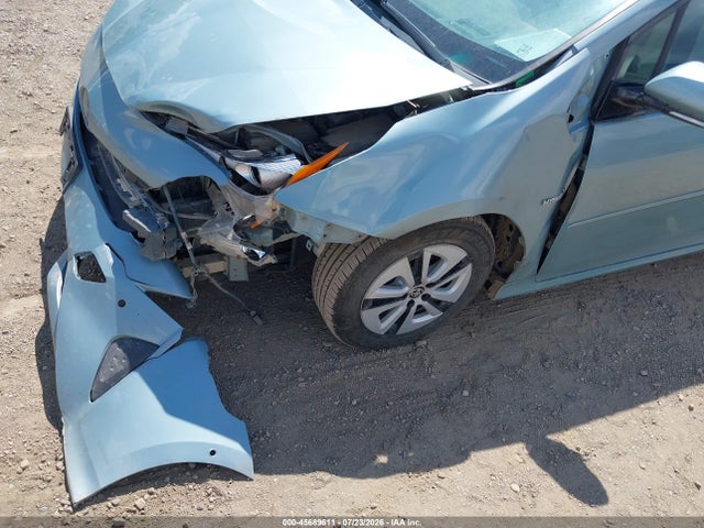 Продаж на аукціоні авто 2017 Toyota Prius Four, vin: JTDKARFU7H3033740, номер лоту: 45689611