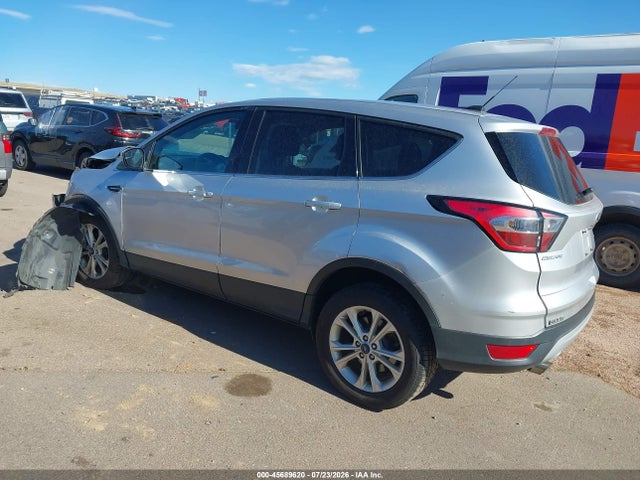 45689620 :رقم المزاد ، 1FMCU9GD3HUE53222 vin ، 2017 Ford Escape Se مزاد بيع