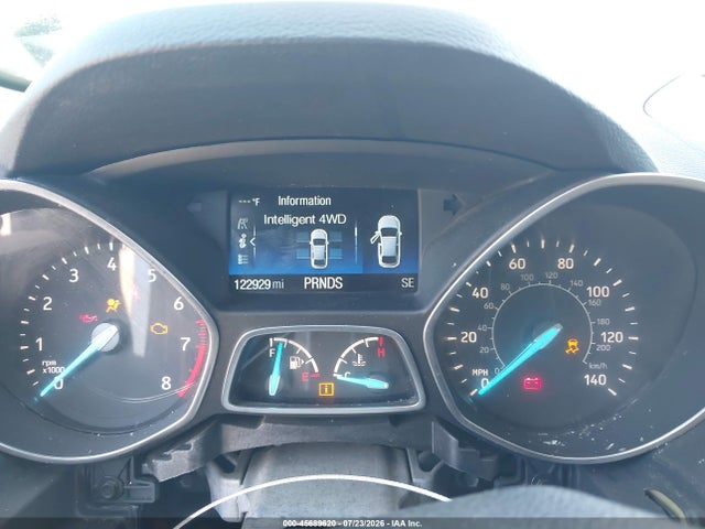 45689620 :رقم المزاد ، 1FMCU9GD3HUE53222 vin ، 2017 Ford Escape Se مزاد بيع