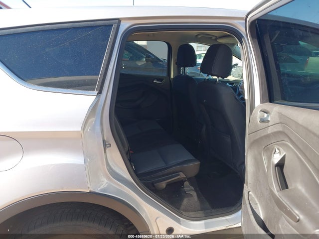 45689620 :رقم المزاد ، 1FMCU9GD3HUE53222 vin ، 2017 Ford Escape Se مزاد بيع