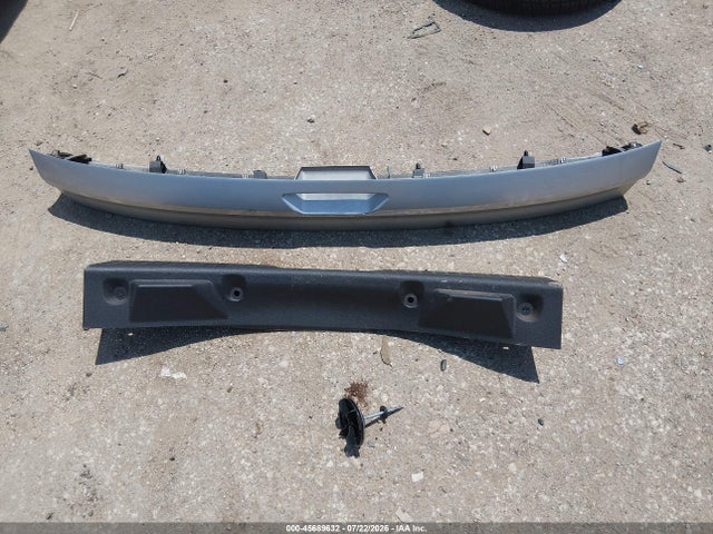 1FMCU9J98FUB60630 Ford Escape Titanium
