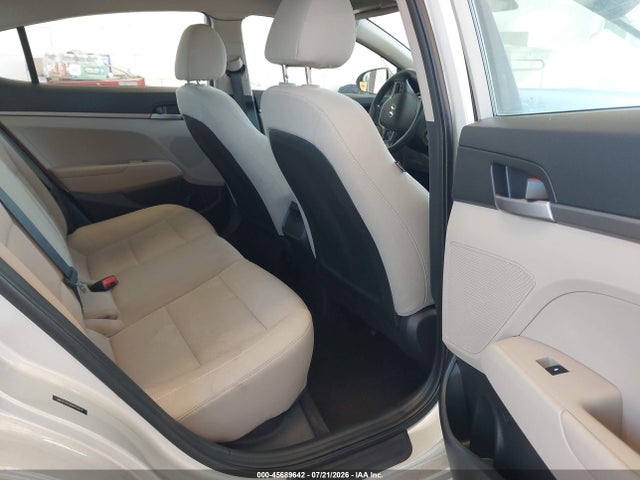 Hyundai ELANTRA SE 2017 5NPD74LF8HH076214 Image 8