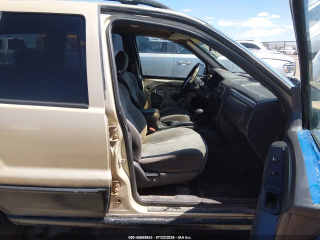 Auction sale of the 2000 Jeep Grand Cherokee Laredo, vin: 1J4G248S8YC125578, lot number: 45689653