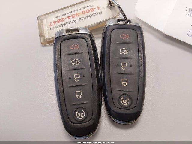 2016 Ford Escape Titanium მანქანა იყიდება აუქციონზე, vin: 1FMCU9J92GUC30642, აუქციონის ნომერი: 45689669