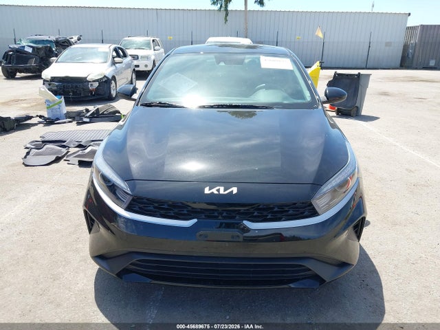 3KPF24AD0RE737961 KIA FORTE LX