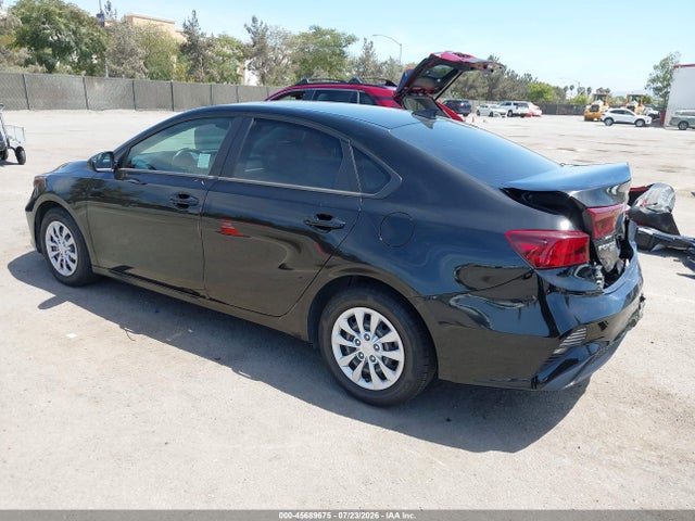 3KPF24AD0RE737961 KIA FORTE LX