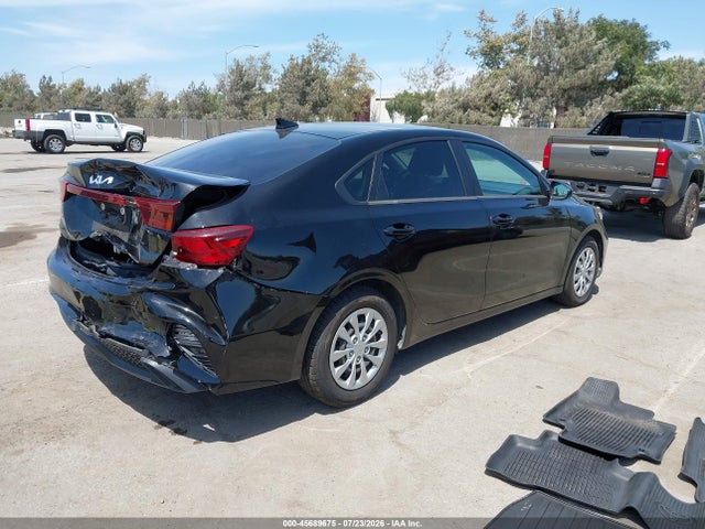 3KPF24AD0RE737961 KIA FORTE LX