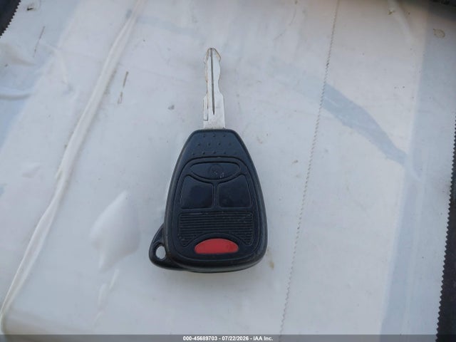45689703 :رقم المزاد ، 1C4NJPFB6GD537656 vin ، 2016 Jeep Patriot Latitude مزاد بيع