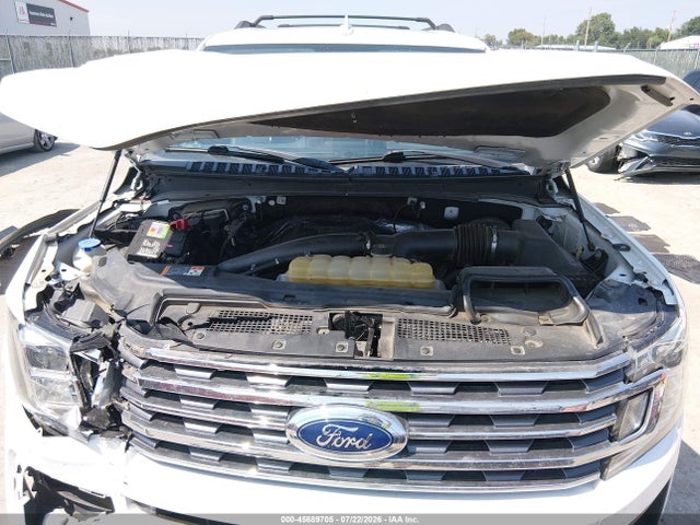 Ford Expedition Xlt 2018 1FMJU1HT4JEA28302 Image 10