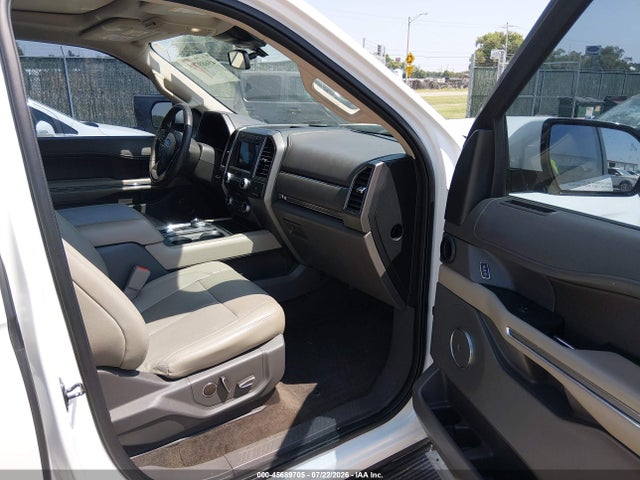 Ford Expedition Xlt 2018 1FMJU1HT4JEA28302 Image 5