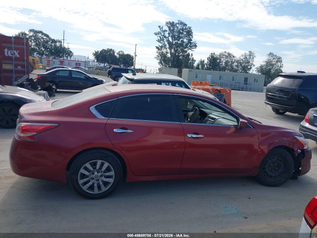 Nissan Altima 2.5 S 2015 1N4AL3AP8FC226471 Image 13