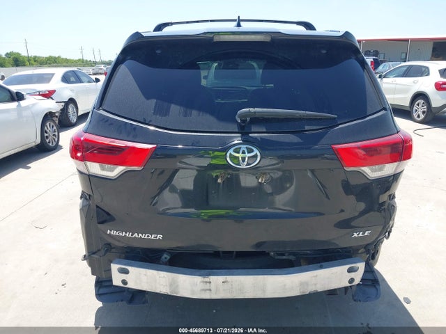 Toyota Highlander Xle 2017 5TDKZRFH5HS195411 Image 16