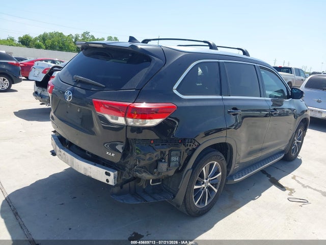 Toyota Highlander Xle 2017 5TDKZRFH5HS195411 Image 4