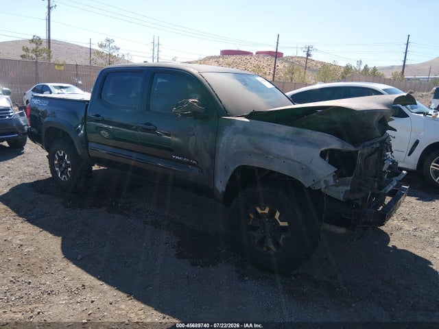 3TMCZ5AN0JM129056 auction archive image