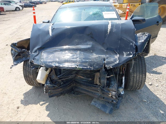 45689760 :رقم المزاد ، 1ZVBP8CH9A5164725 vin ، 2010 Ford Mustang Gt/gt Premium مزاد بيع
