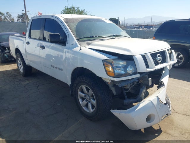45689788 :رقم المزاد ، 1N6AA07D18N337167 vin ، 2008 Nissan Titan Se/xe مزاد بيع