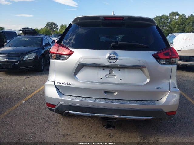 2017 Nissan Rogue Sv მანქანა იყიდება აუქციონზე, vin: KNMAT2MT9HP601860, აუქციონის ნომერი: 45689789