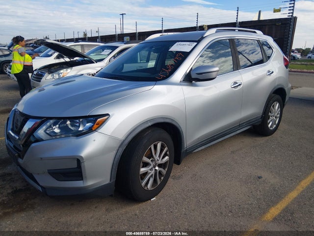 2017 Nissan Rogue Sv მანქანა იყიდება აუქციონზე, vin: KNMAT2MT9HP601860, აუქციონის ნომერი: 45689789
