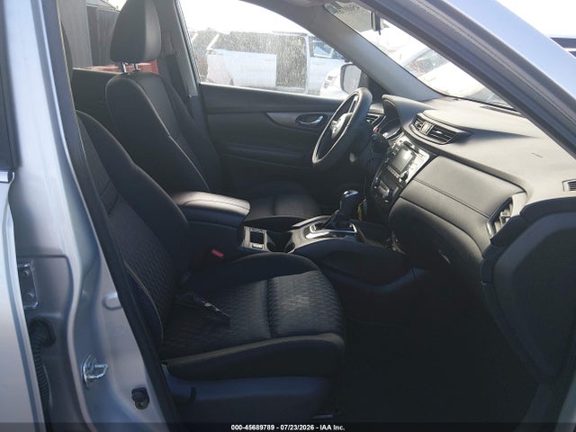 2017 Nissan Rogue Sv მანქანა იყიდება აუქციონზე, vin: KNMAT2MT9HP601860, აუქციონის ნომერი: 45689789