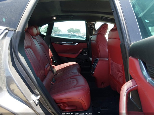 Maserati LEVANTE S 2017 ZN661YUS7HX246143 Image 8