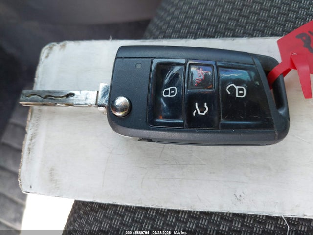 45689794 :رقم المزاد ، 3VWC57BU0MM034981 vin ، 2021 Volkswagen Jetta 1.4t R-line/1.4t Se/s مزاد بيع