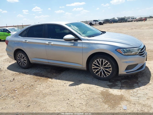 45689794 :رقم المزاد ، 3VWC57BU0MM034981 vin ، 2021 Volkswagen Jetta 1.4t R-line/1.4t Se/s مزاد بيع