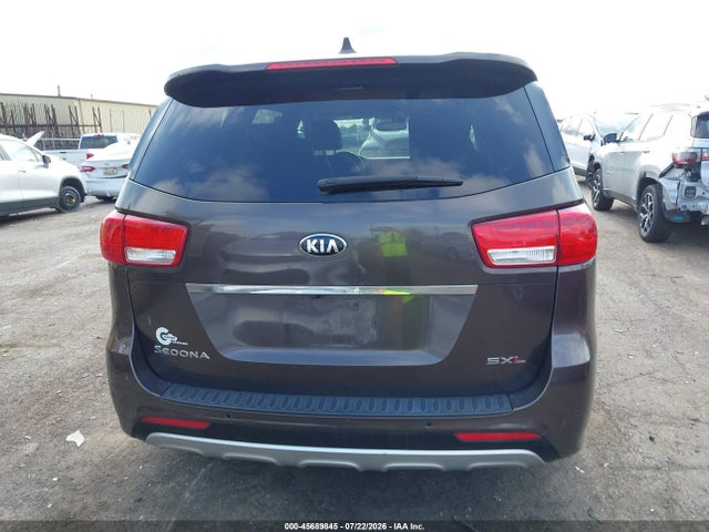 45689845 :رقم المزاد ، KNDME5C12H6272000 vin ، 2017 Kia Sedona Sx Luxury مزاد بيع