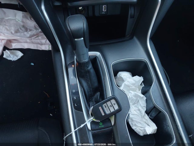 1HGCV1F12KA043032 Honda ACCORD LX