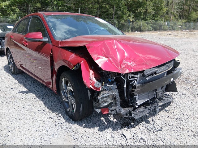 2026 Hyundai Elantra Limited მანქანა იყიდება აუქციონზე, vin: KMHLP4DGXTU105774, აუქციონის ნომერი: 45689851