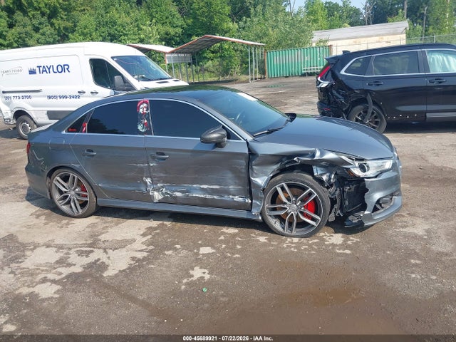 2015 Audi S3 2.0t Premium Plus მანქანა იყიდება აუქციონზე, vin: WAUBFGFF0F1116309, აუქციონის ნომერი: 45689921