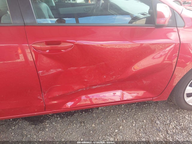45689922 :رقم المزاد ، 2T1BURHEXJC064636 vin ، 2018 Toyota Corolla Le مزاد بيع
