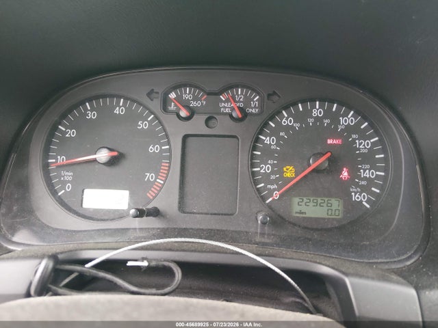 45689925 :رقم المزاد ، 9BWBT61J914049496 vin ، 2001 Volkswagen Golf Gl مزاد بيع