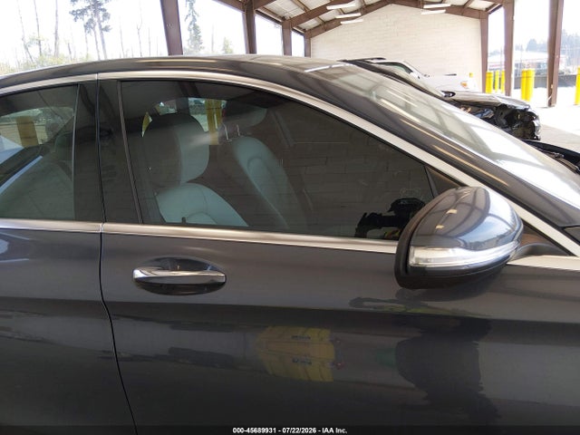 55SWF4JB9FU059542 Mercedes-Benz C 300
