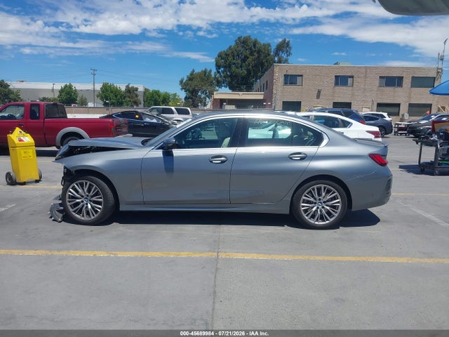 3MW69FF04R8E71174 BMW 330I